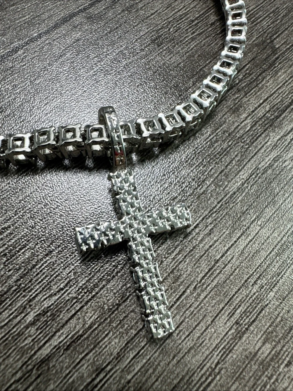 24 inches shiny Crystal Tennis Necklace with Cross Pendant chain 4mm white stone